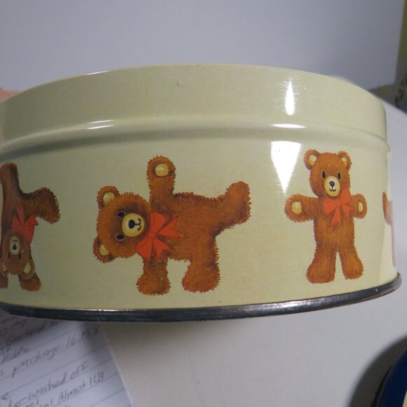 Teddy Bear Metal Tin with "dancing" bears along the side 1980s - Picture 6 of 10